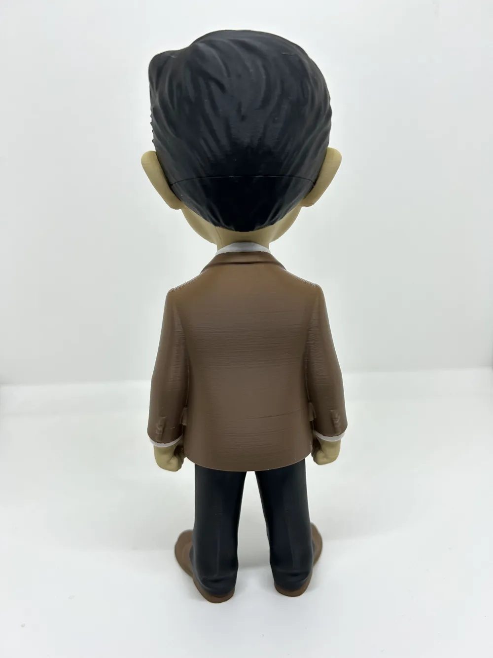 Mr. Bean 20 cm – Boneco Colecionável 3D Colorido