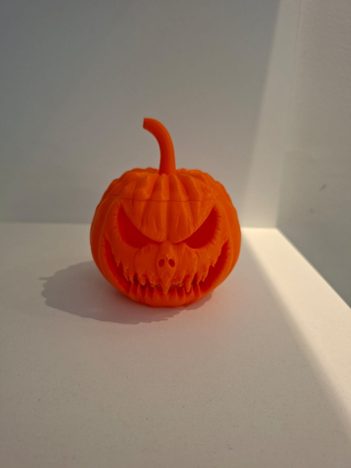 Abóbora de Halloween 3D com Iluminação – 9 cm