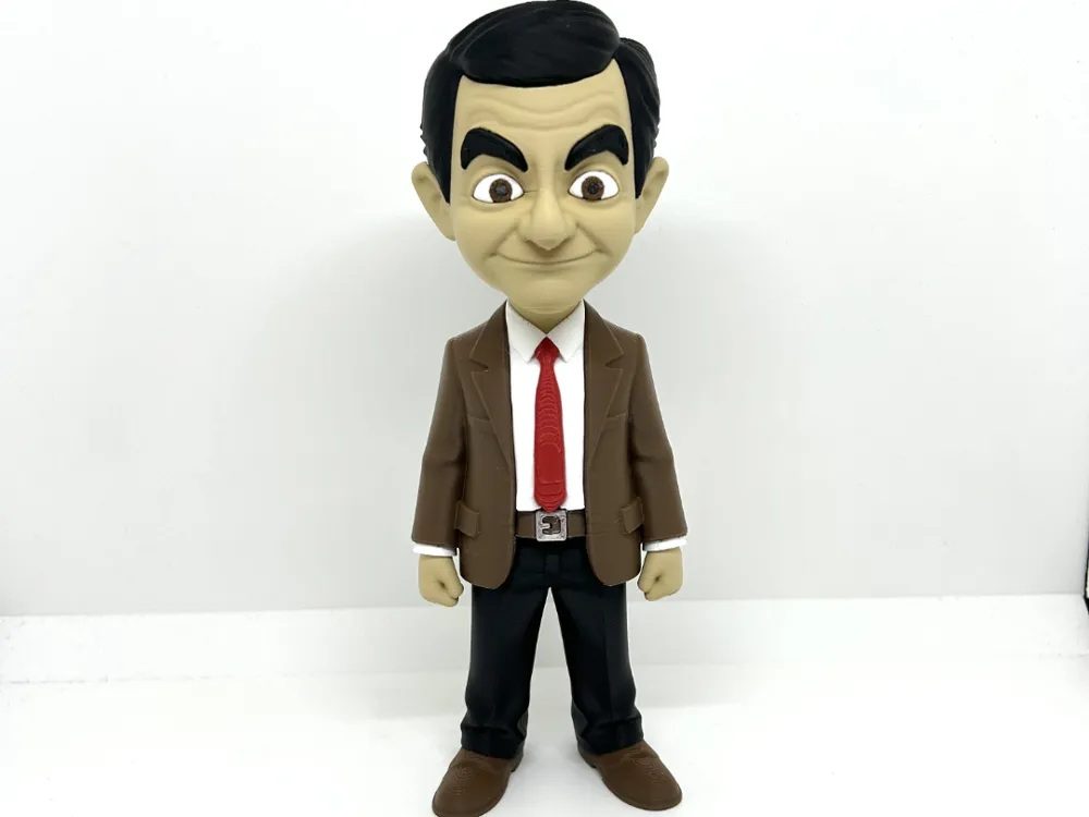 Mr. Bean 20 cm – Boneco Colecionável 3D Colorido