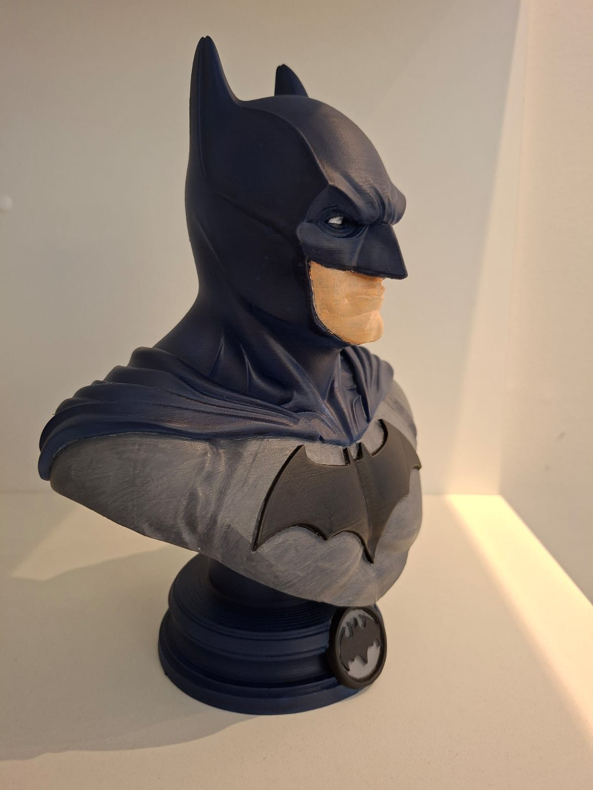 Busto Batman 3D 25 cm – Pintado à Mão